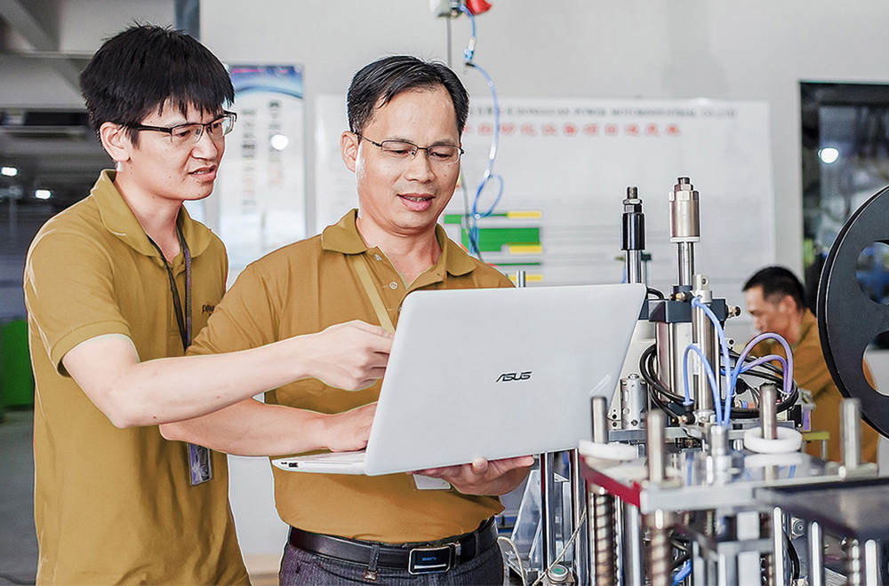 精密五金沖壓協(xié)同設(shè)計(jì)開(kāi)發(fā)