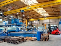 廣東鈑金加工廠的4種機(jī)箱加工特點