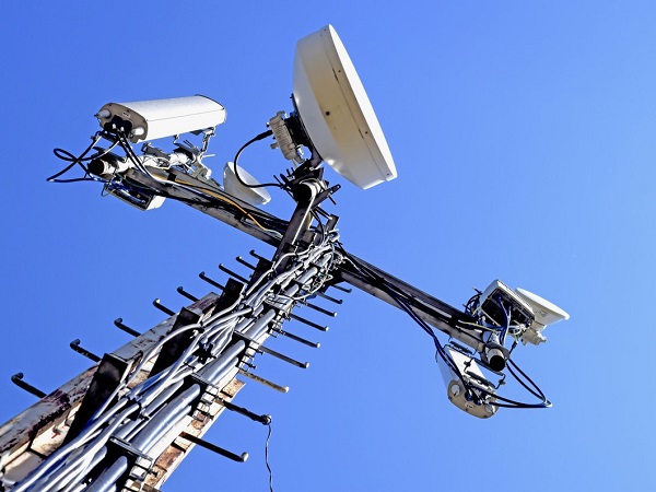 5G基站一體化天線機(jī)柜機(jī)箱1