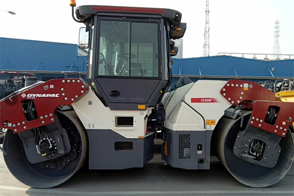 筑路機(jī)-不銹鋼中厚板切割廠家