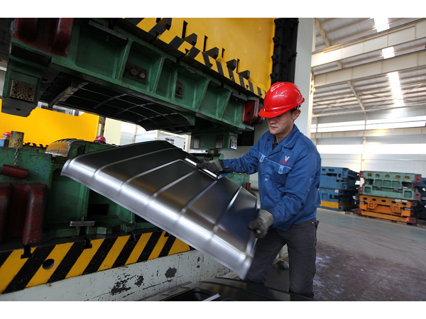 精密五金沖壓加工如何控制好模具間隙？-沖壓廠