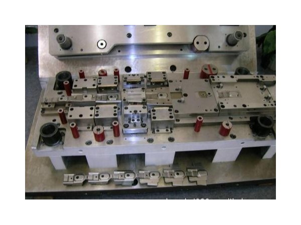 五金沖壓模具工藝制作注意事項，你知道多少？
