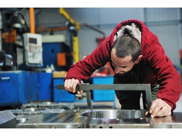 什么是澳門(mén)五金沖壓件加工廠？沖壓模具零件及加工特點(diǎn)