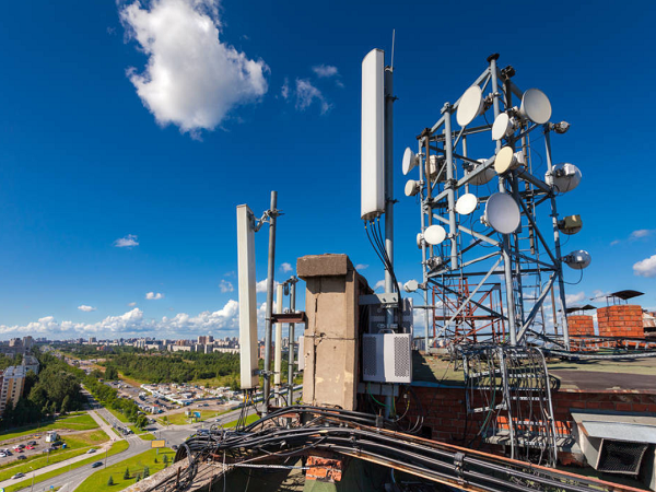 5G基站一體化天線機(jī)柜機(jī)箱