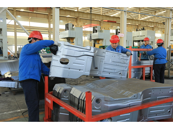 五金沖壓供應(yīng)商排名,選這家沖壓廠-供應(yīng)商