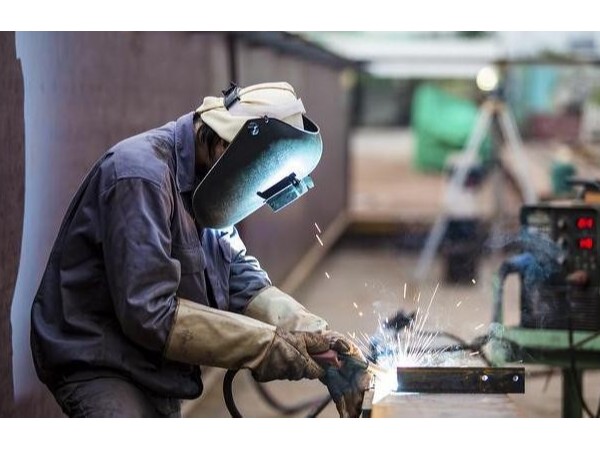 鈑金加工廠的焊接成型工藝注意事項(xiàng)